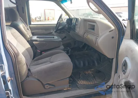 2000 Chevrolet C3500 из США, поврежденный, VIN 1GCGC33R5YF472320